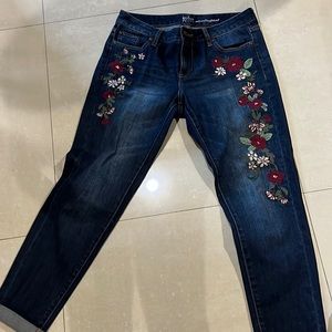SOHO NEW YORK COMPANY | relaxed boyfriend jeans